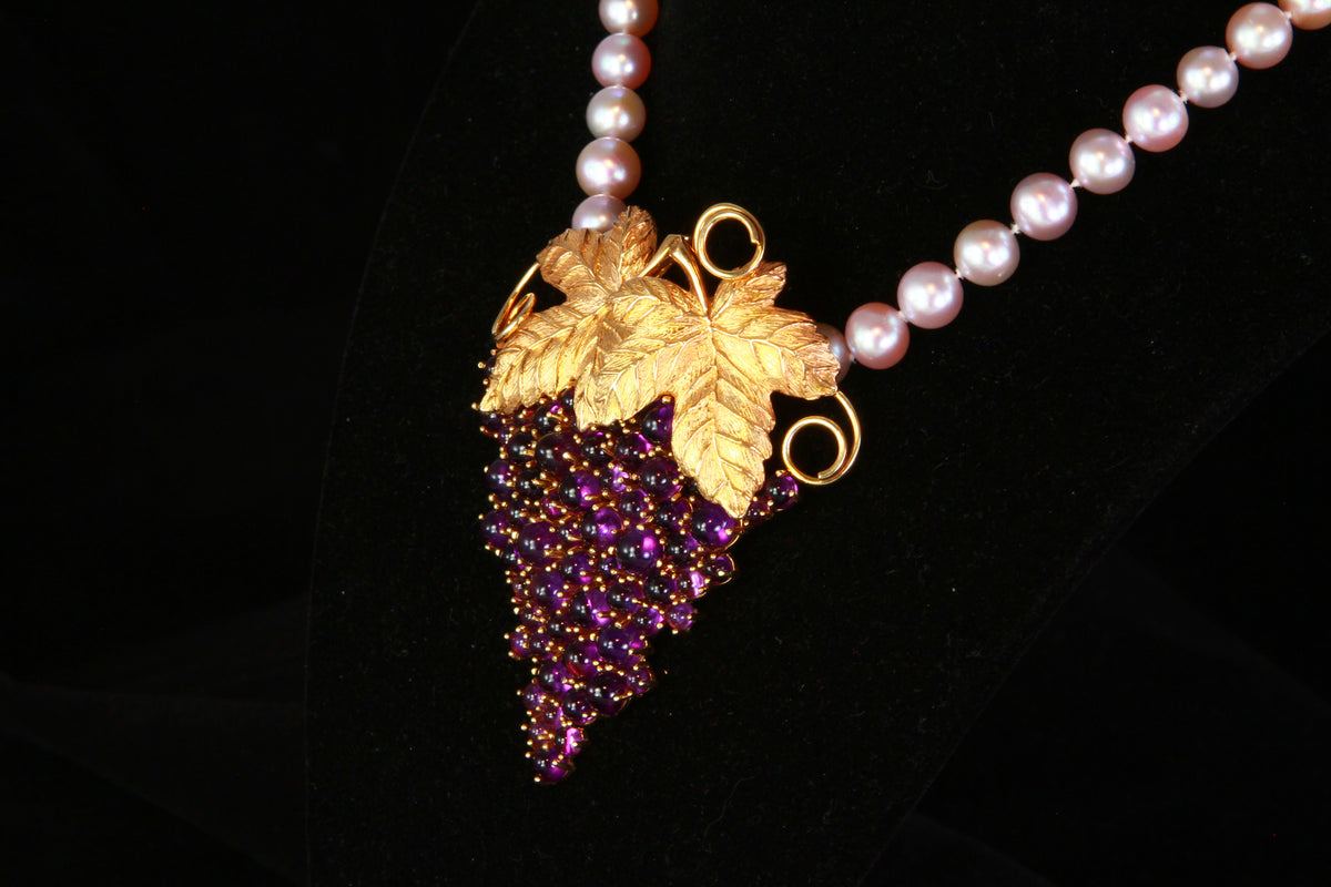 14K Yellow Gold Amethyst Grape Vine Pendant
