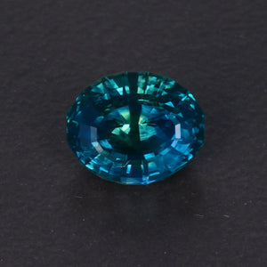 Green/Blue Stpped Oval Sapphire Gemstone 2.26 Carats