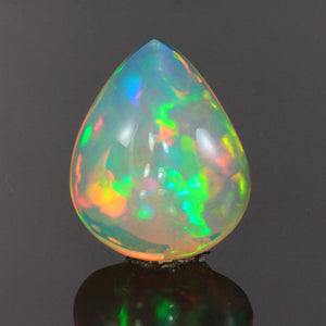 Vivid Colors Pear Shape Cabochon Welo Opal Gemstone 15.23 Carats