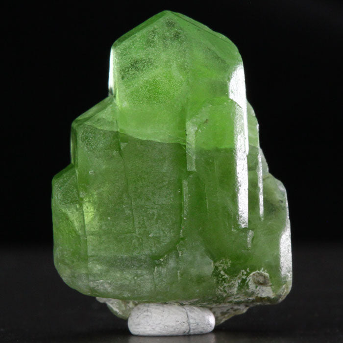 Fine Peridot Crystal Mineral Specimen Raw Pakistan