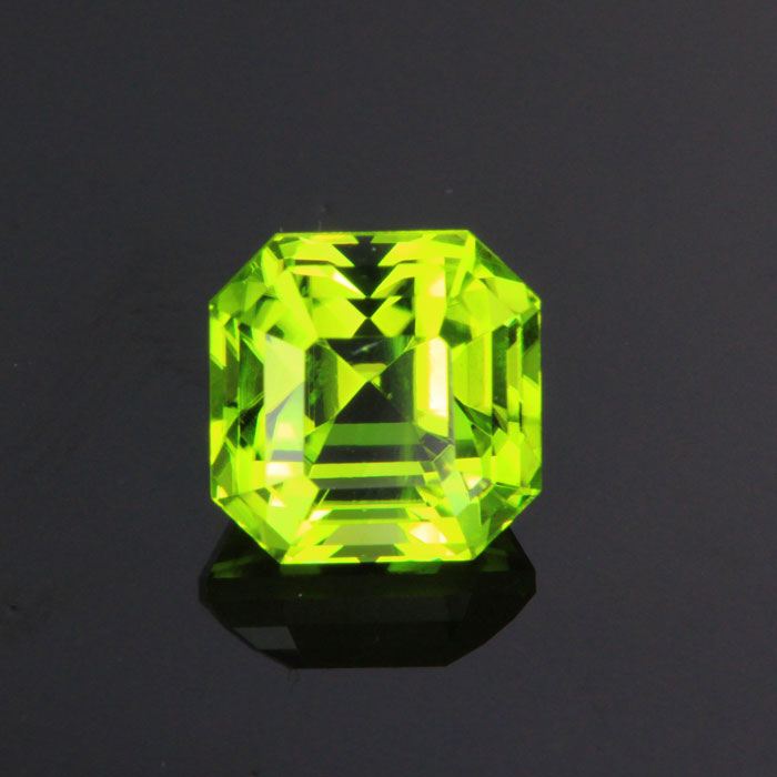Green Asscher Cut Peridot Gemstone 3.16 Carats