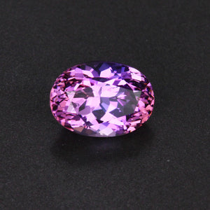 Pink/Purple Oval Tanzanite Gemstone 1.86 Carats