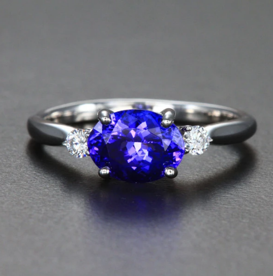 14k Gold Tanzanite and Diamond Ring