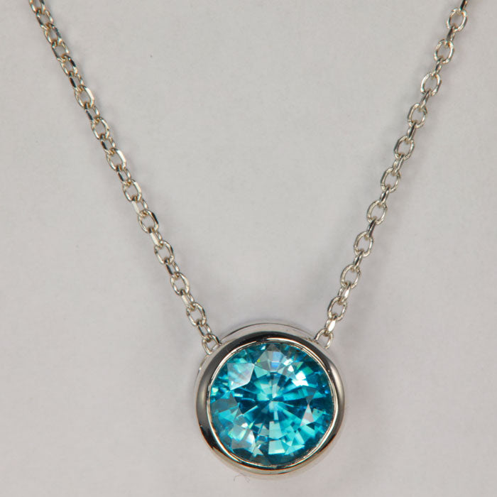 14K White  Gold Bezel Blue Zircon Necklace 1.62ct