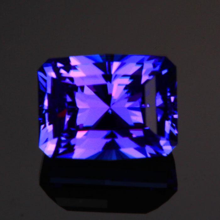 Blue VIolet Barion Style Emerald Cut Tanzanite Gmestone 5.96 Carats