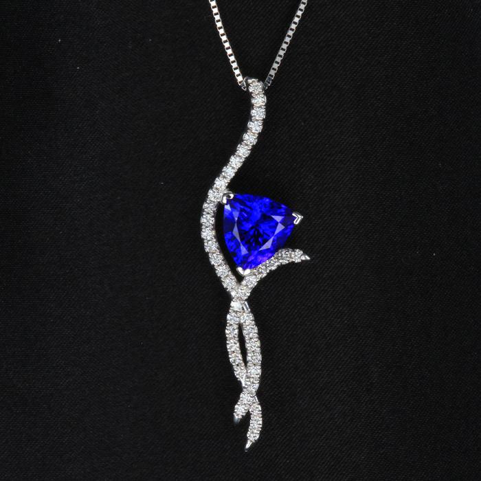14K WHITE GOLD TRILLIANT TANZANITE AND DIAMOND PENDANT 3.56 CARATS
