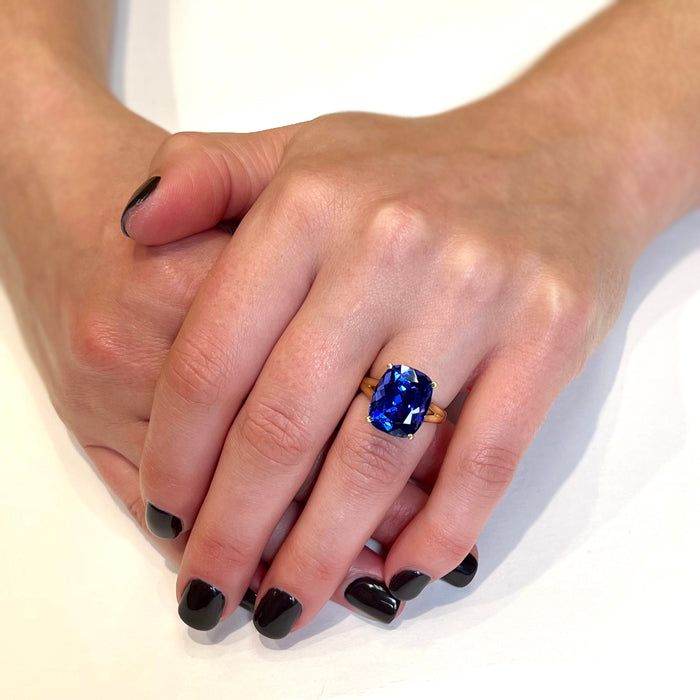 18K Yellow Gold  Antique Cushion Tanzanite Ring