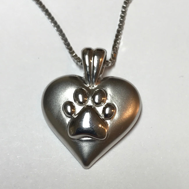 I Love Dogs Pendant in 14kt Gold