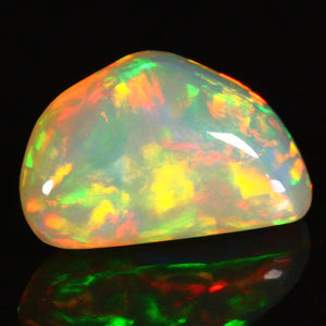 Superb Ethiopian Opal Weigs 14.4 Carats