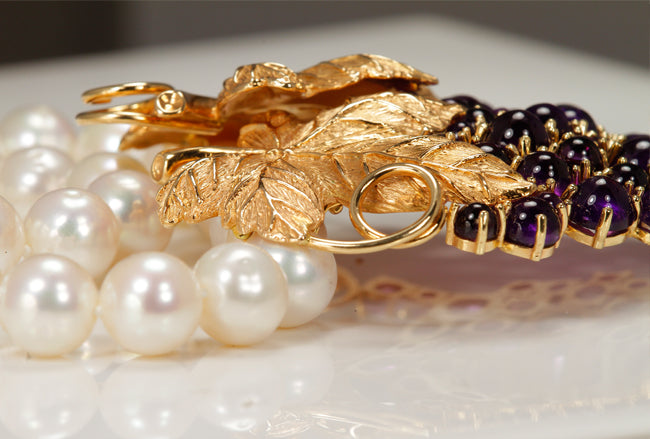 14K Yellow Gold Amethyst Grape Vine Pendant