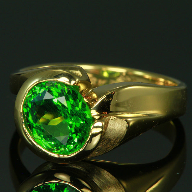 Tsavorite Garnet In 18 Karat Yellow Gold 2.04 Carat Garnet