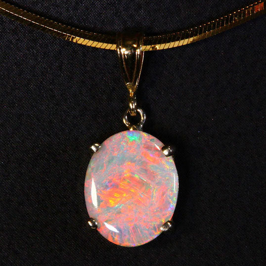Opal Pendant 2.15 Carat