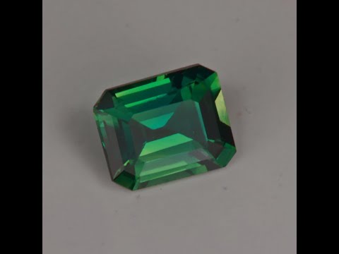 Emerald Cut Green/Blue Sapphire Gemstone 1.02ct