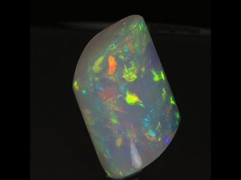 Rainbow Colors Freeform Welo Opal Gemstone 16.17 Carats
