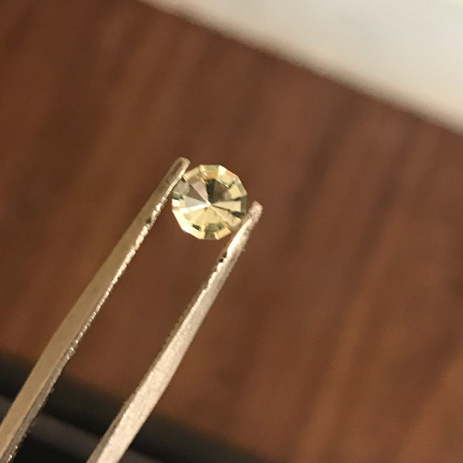 Daylight Fluorescent Hyalite Opal .40 Carats